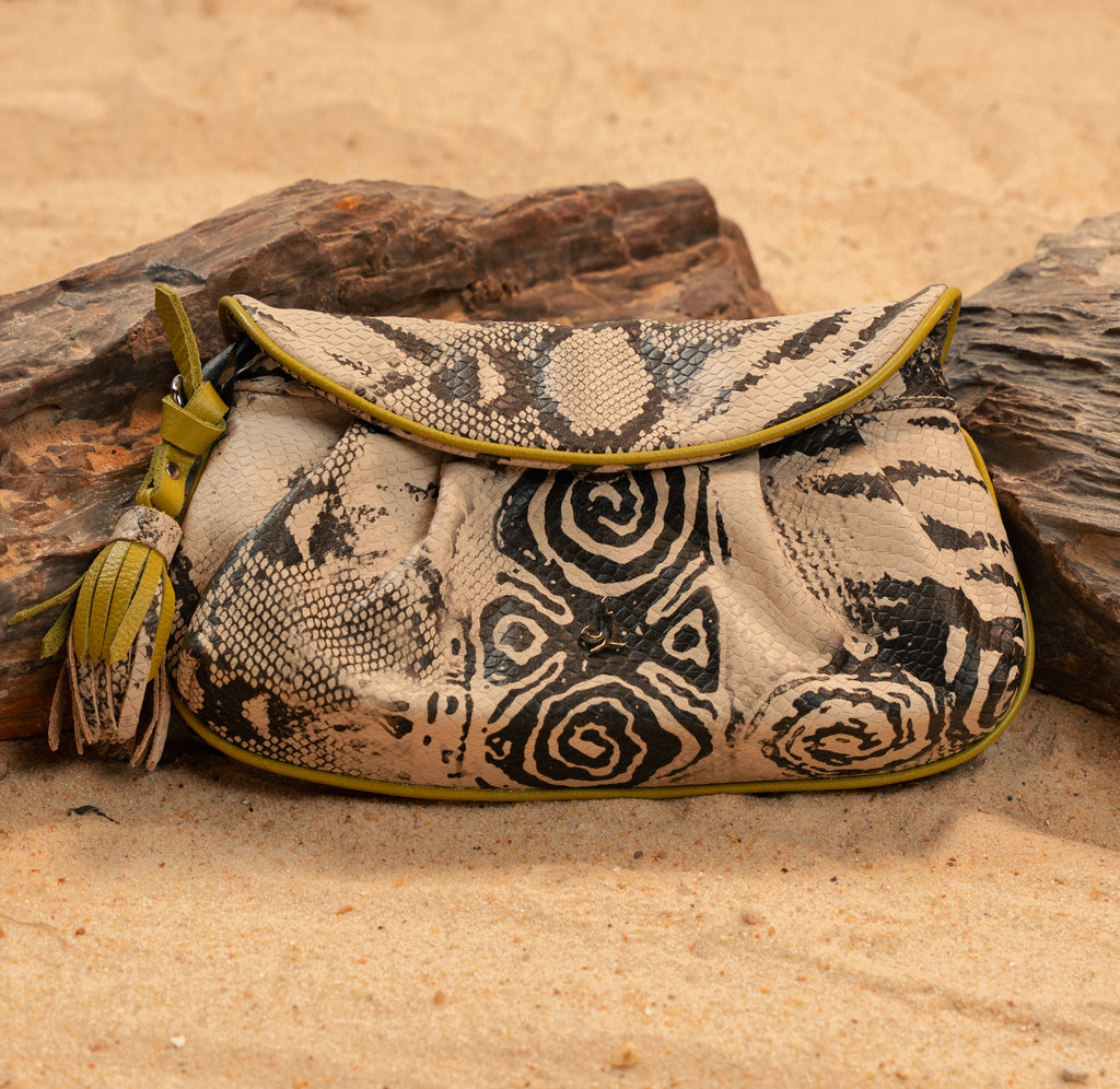 Rose Clutch