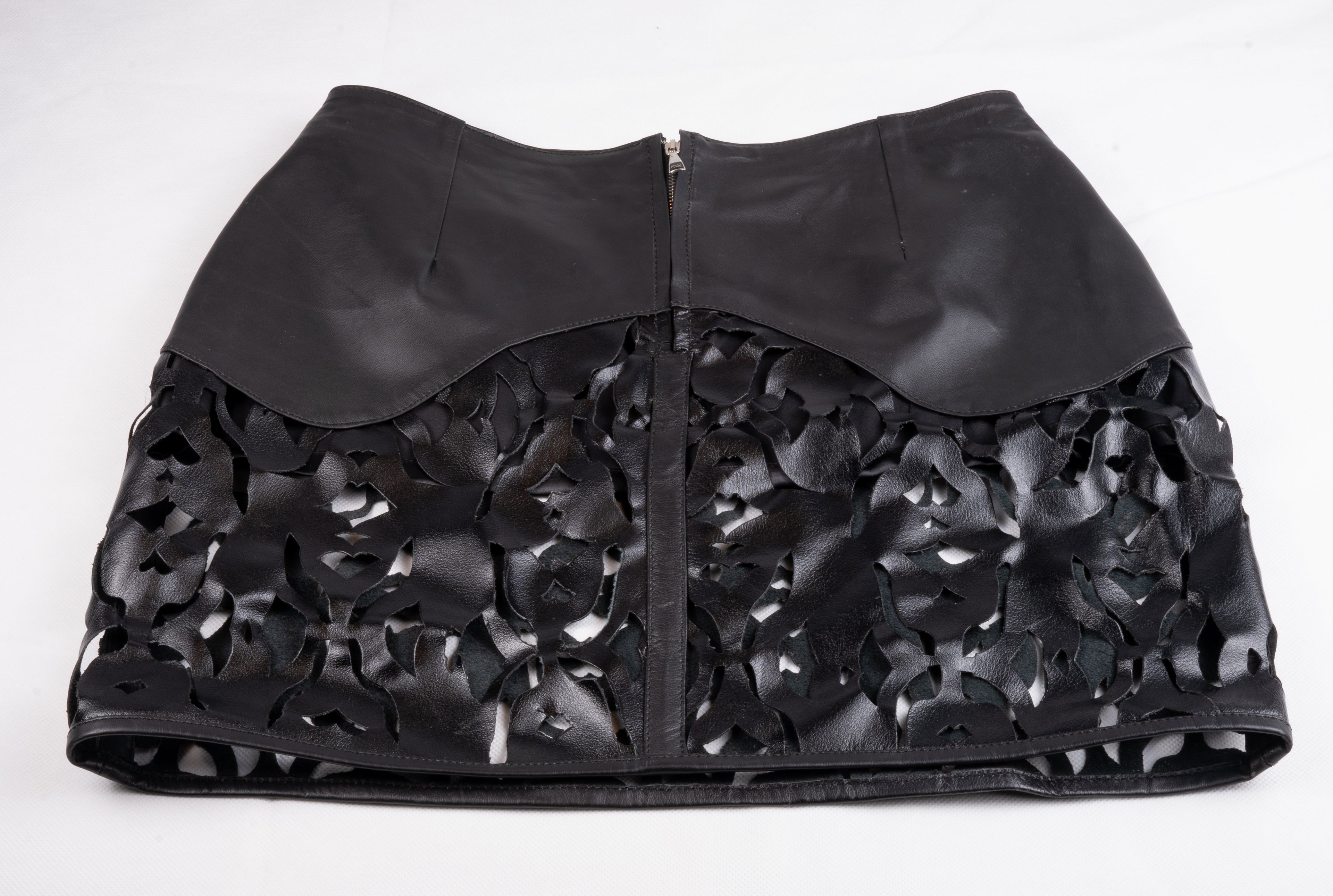 Velin Cut Skirt